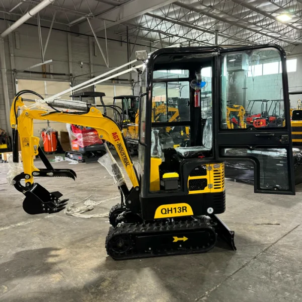 1 Ton, R420D Gasoline Mini Excavator w/ Enclosed Cab | QH13R - Image 2