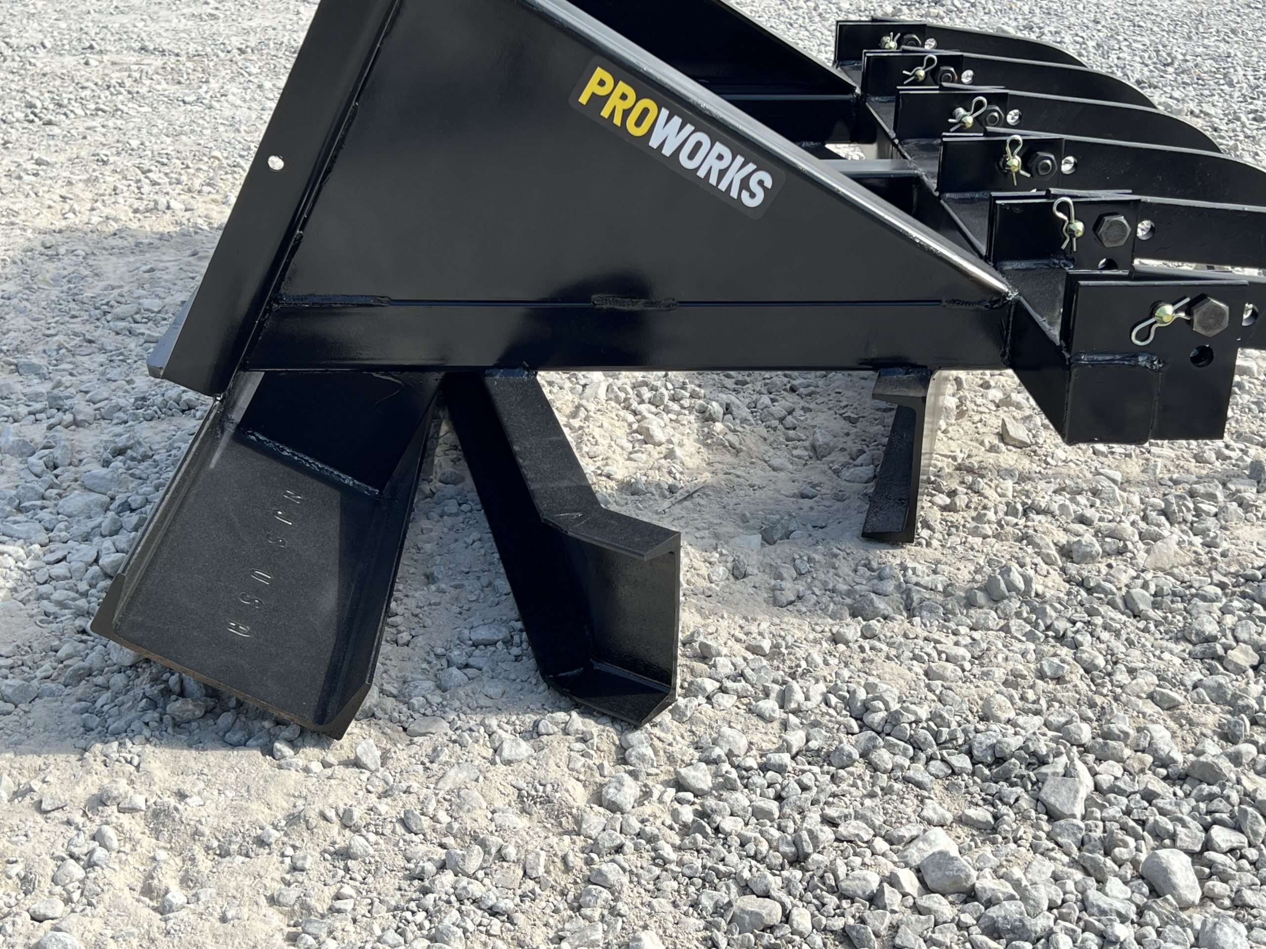 72″ Leveling Spreader Grading Bar Plane with Rippers Attachment Fits Skid Steer - Image 9