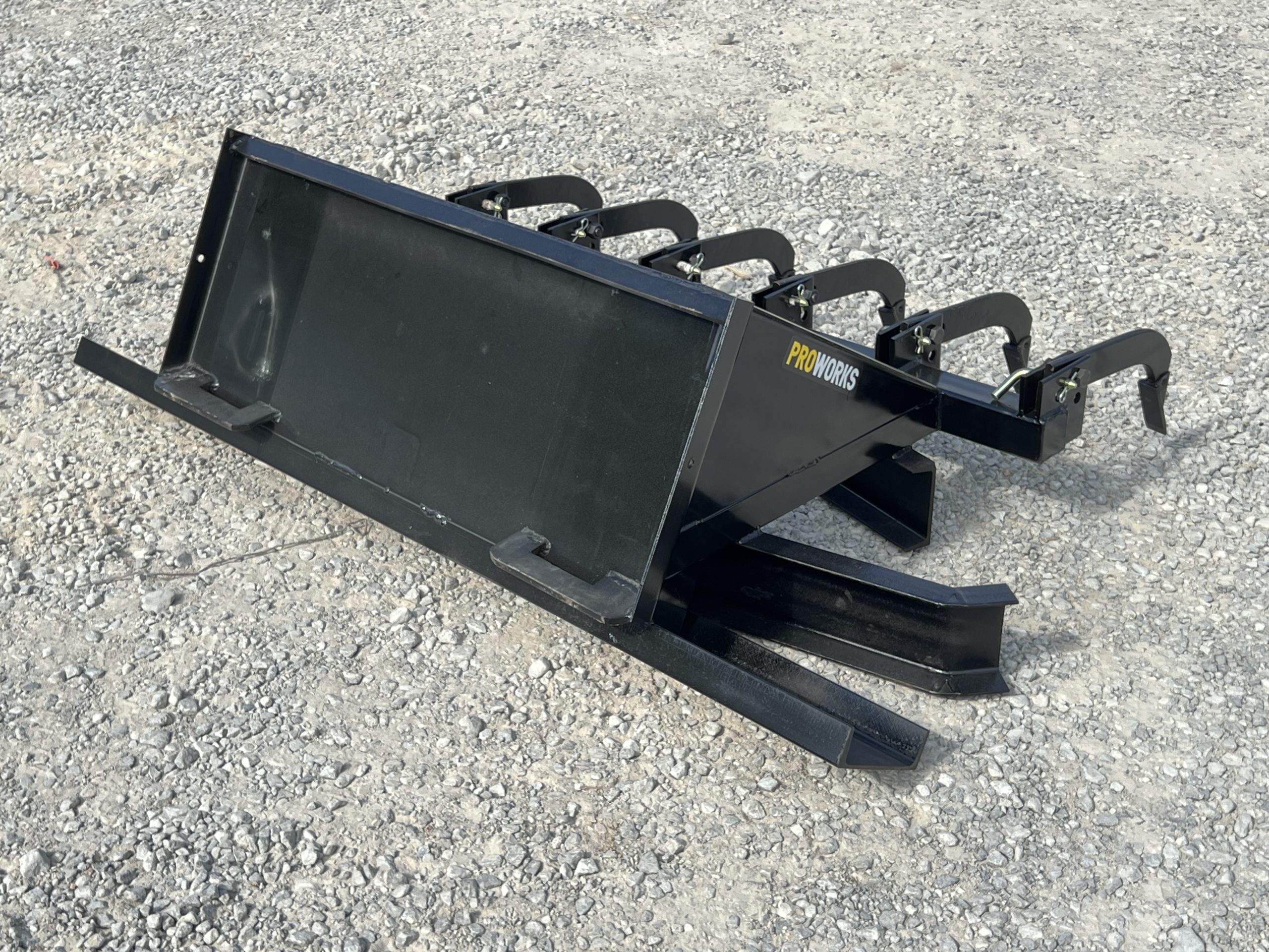 84″ Leveling Spreader Grading Bar Plane with Rippers Attachment Fits Skid Steer - Image 11