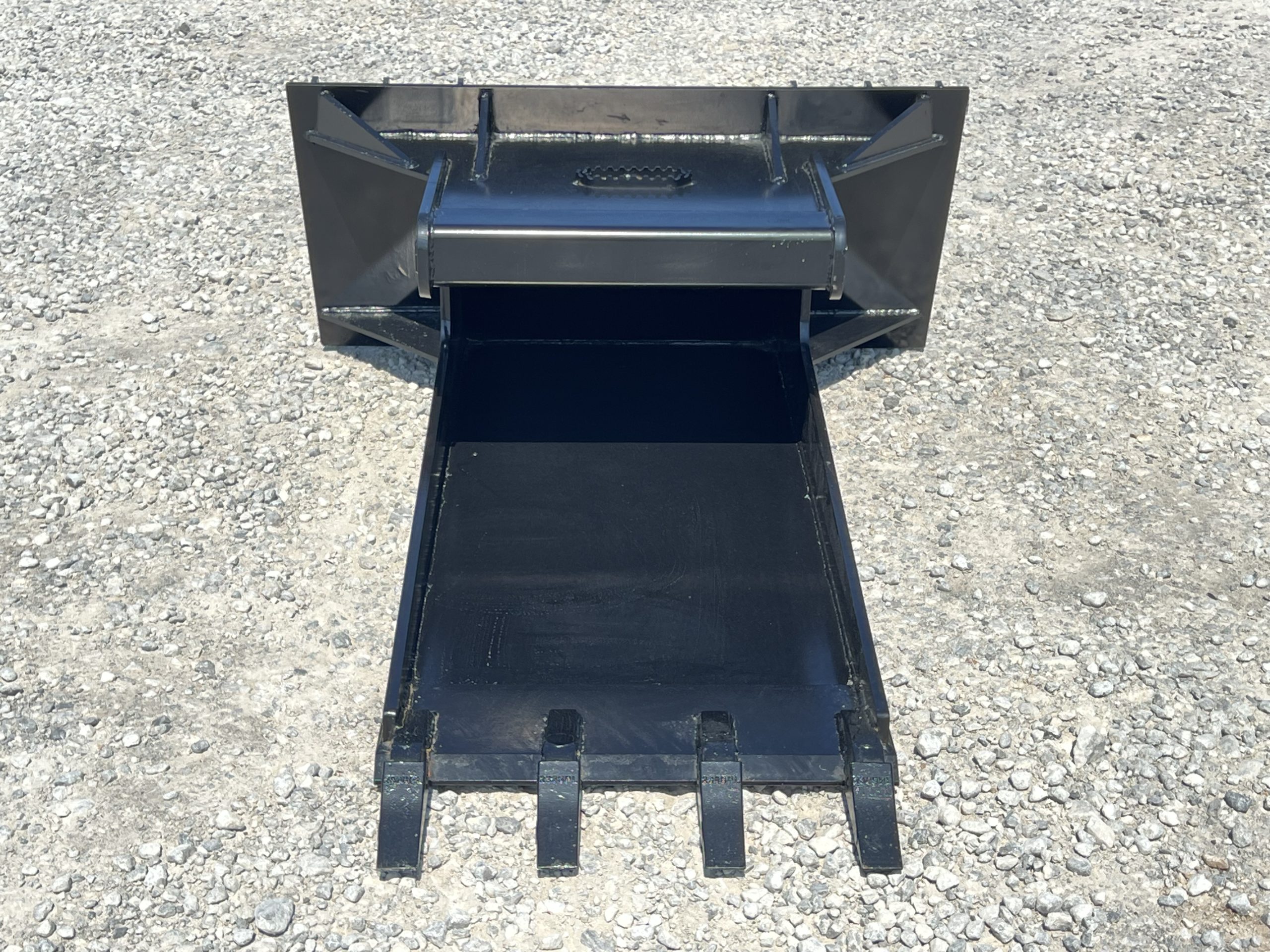 Concrete Claw Slab Bucket Attachment with Teeth Fits Skid Steer Quick Attach - Image 3