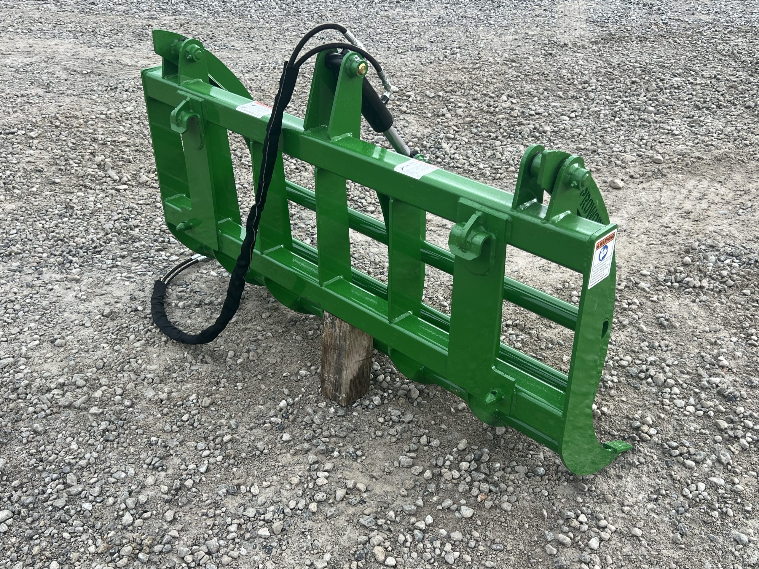 60″ Compact Tractor Root Rake Clam Grapple Fits John Deere Loader - Image 5