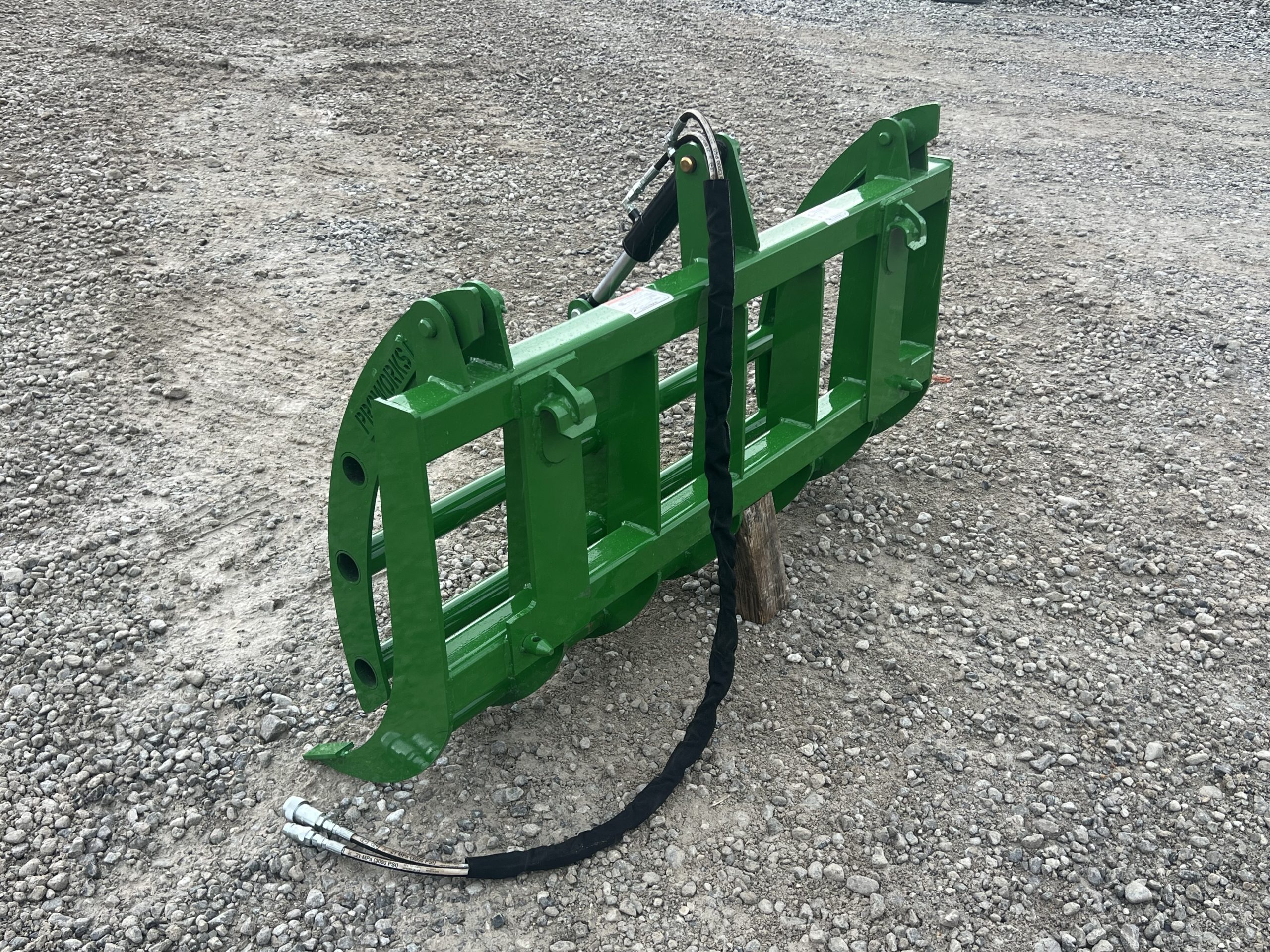 60″ Compact Tractor Root Rake Clam Grapple Fits John Deere Loader - Image 7