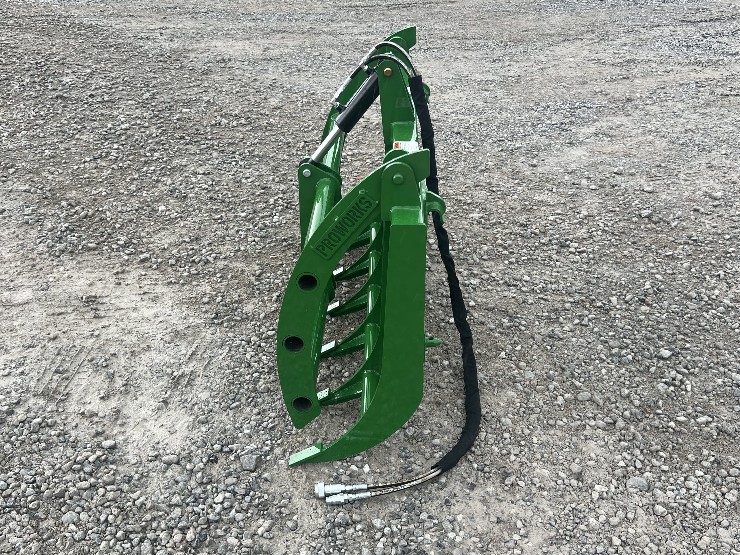 60″ Compact Tractor Root Rake Clam Grapple Fits John Deere Loader - Image 8