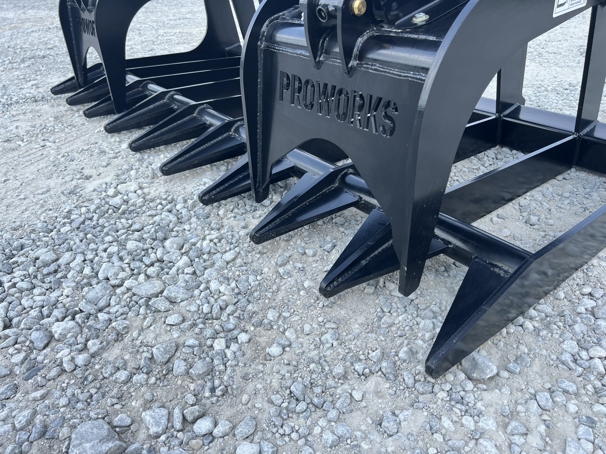 84″ Extreme Duty Root Rake Grapple Attachment Fits Skid Steer Quick Attach - Image 10