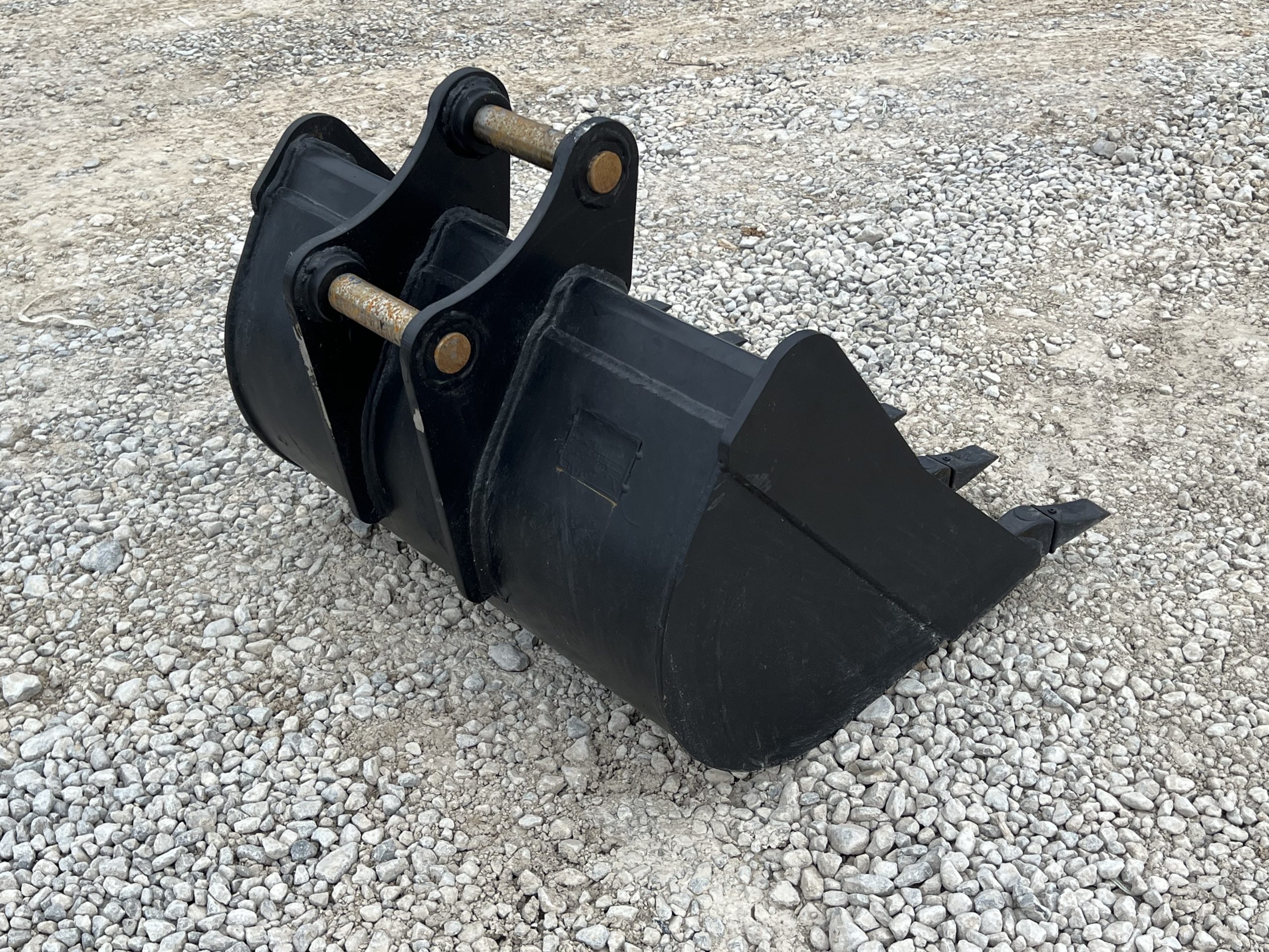 36″ Digging Tooth Bucket Fits CAT 306 Mini Excavator - Image 5