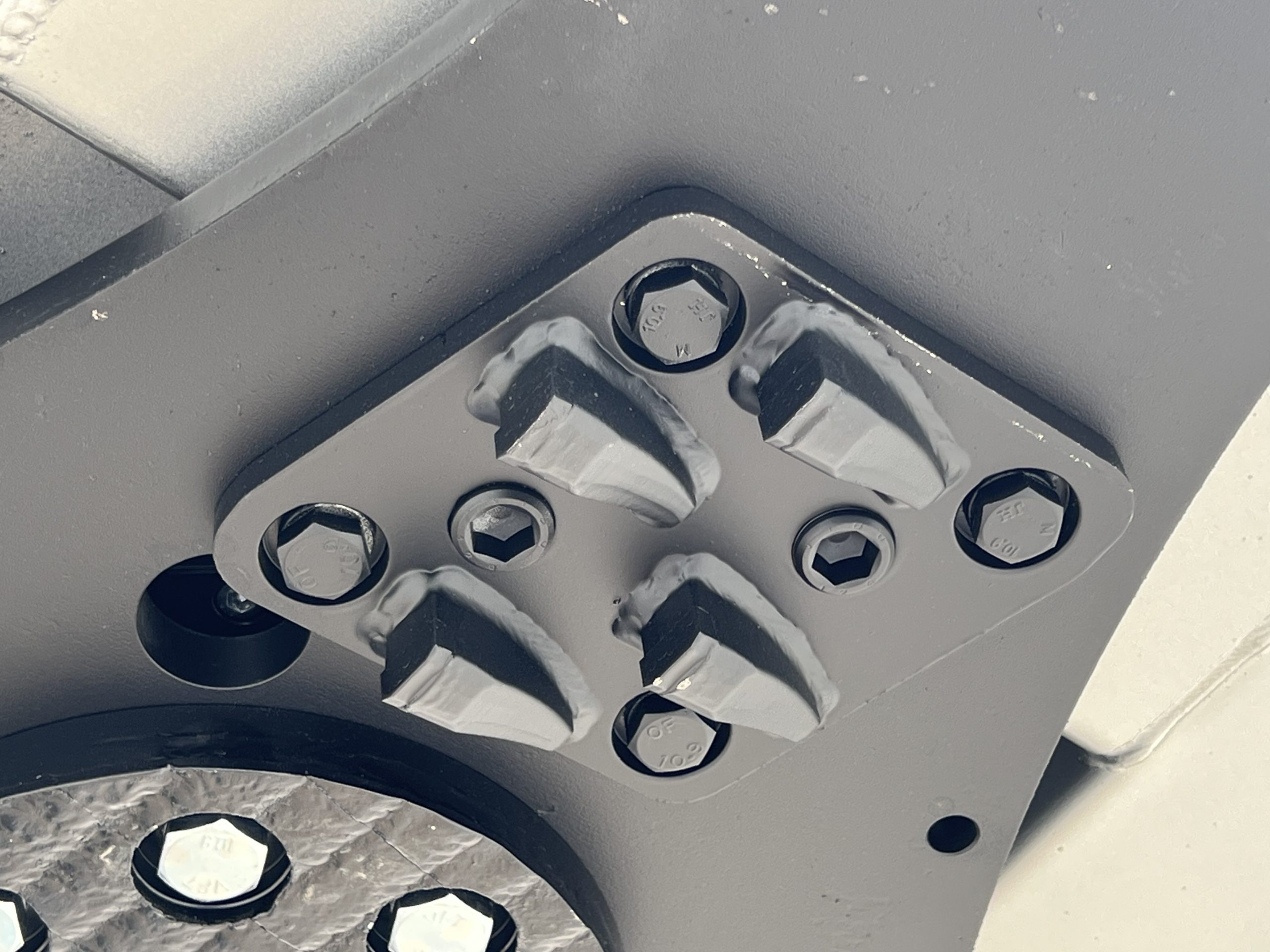 77″ FAE RCM/SSL-175 High Flow Rotary Brush Cutter Attachment Fits Skid Steer - Image 24