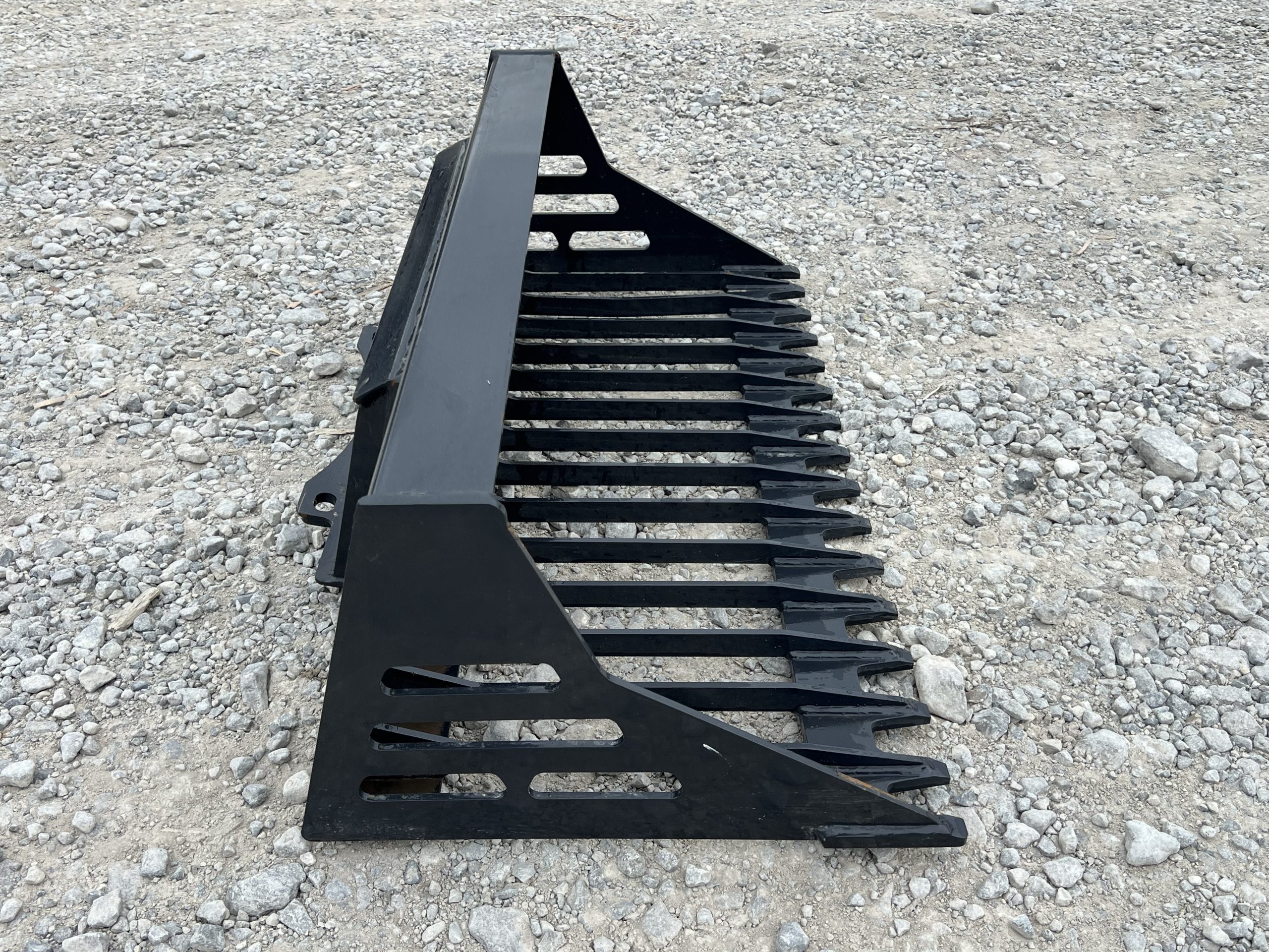 44″ Rock Skeleton Bucket Attachment Fits Toro Dingo Vermeer Mini Skid Steer - Image 4