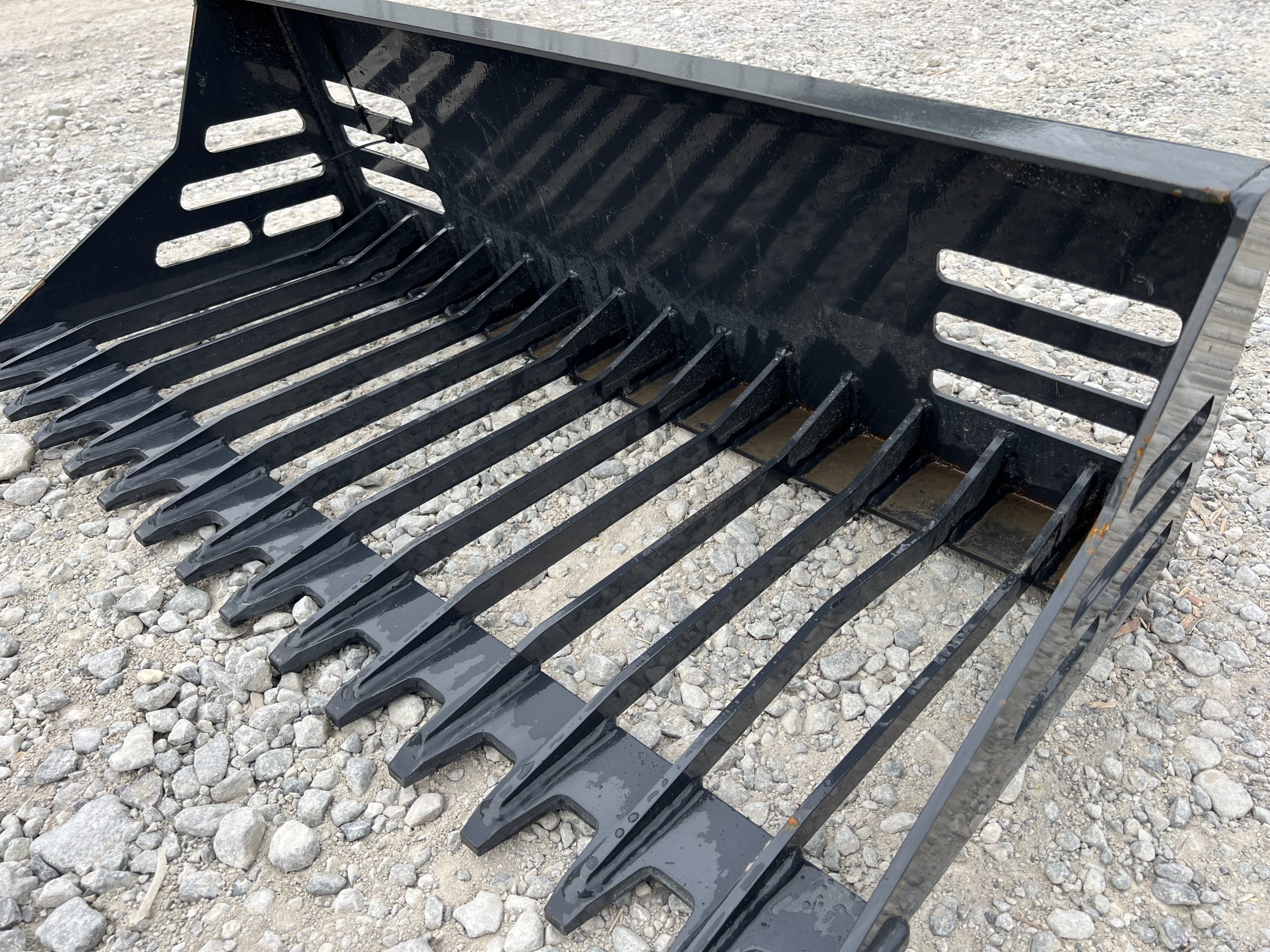 44″ Rock Skeleton Bucket Attachment Fits Toro Dingo Vermeer Mini Skid Steer - Image 10