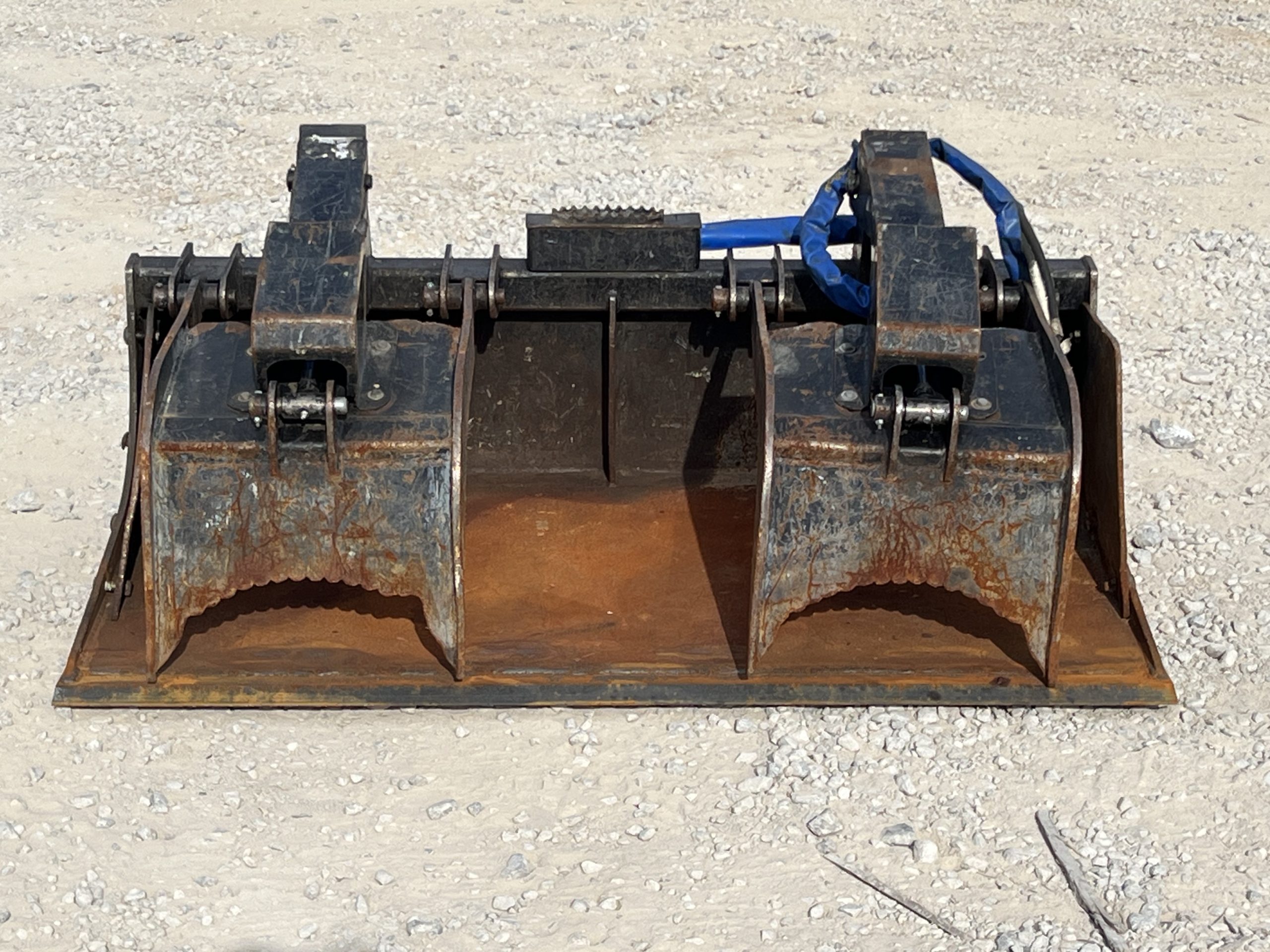 2022 66″ Star Industries Grapple Bucket Scrap Demolition Attachment Fits Skid Steer - Image 2