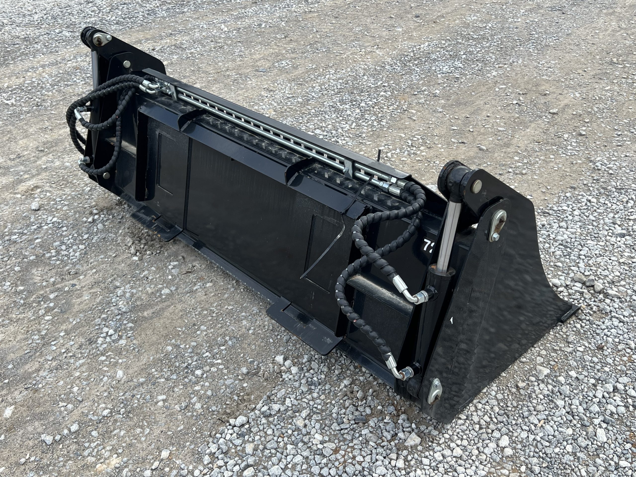 72″ 4-IN-1 Multi Purpose Combination Smooth Bucket Attachment Fits Skid Steer QA - Image 5