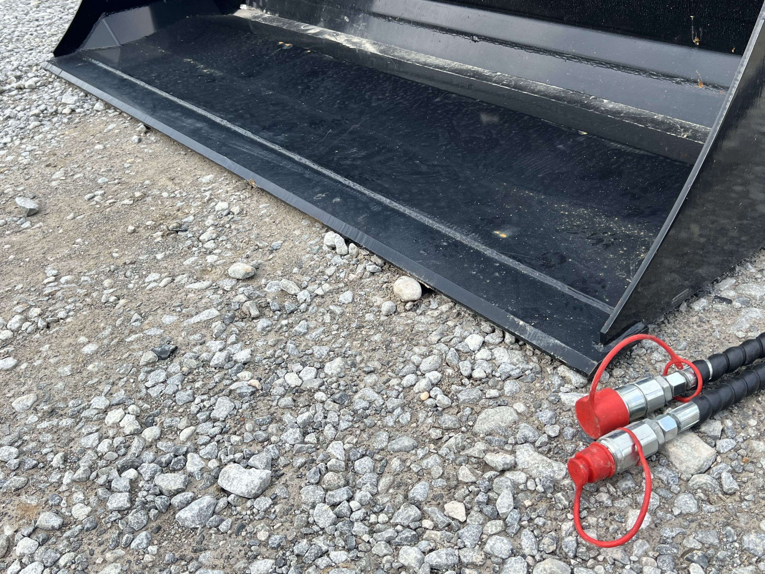 72″ 4-IN-1 Multi Purpose Combination Smooth Bucket Attachment Fits Skid Steer QA - Image 9