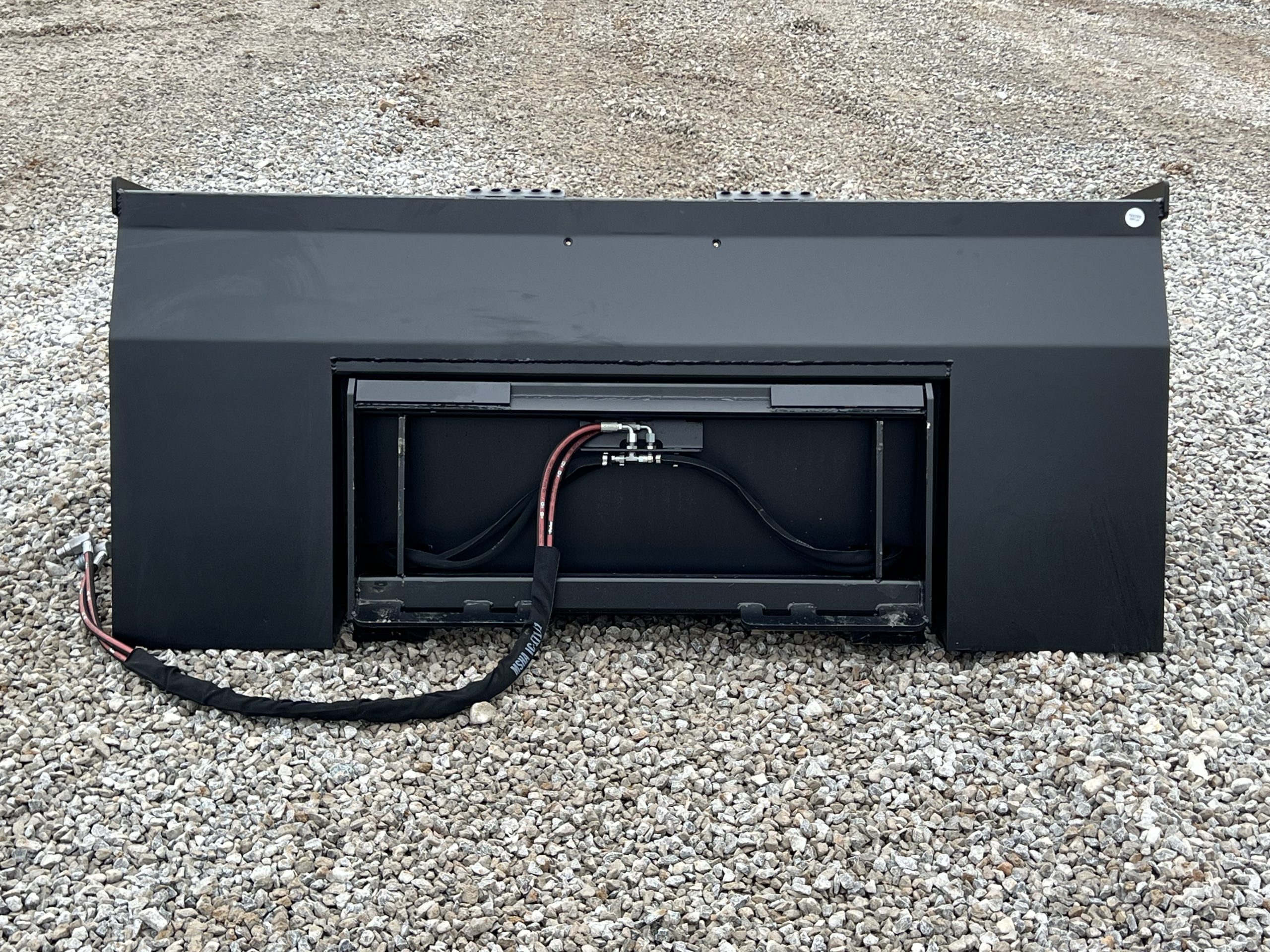 84″ High Front Dump Bucket Attachment Fits Skid Steer Quick Attach - Image 6