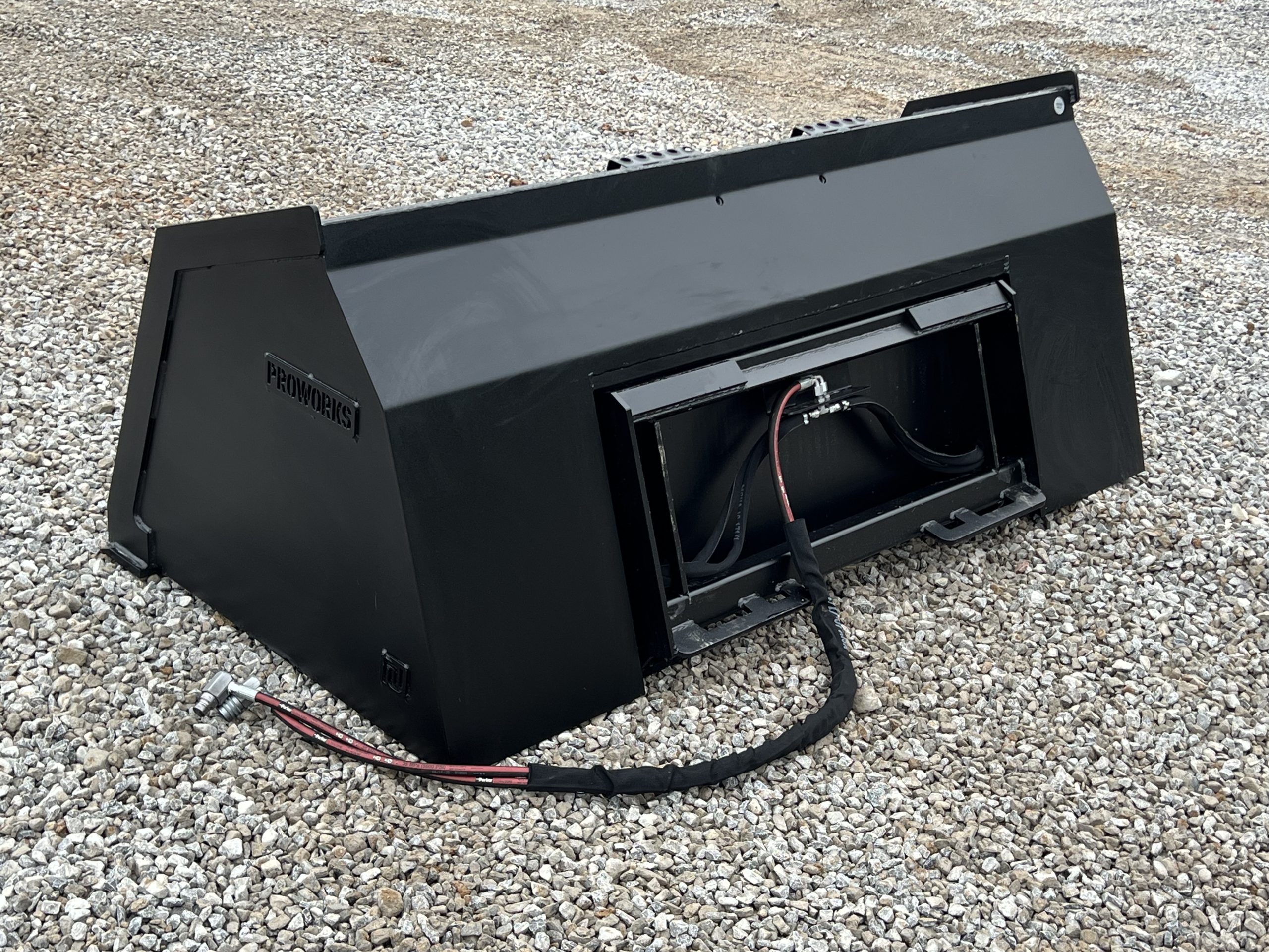 84″ High Front Dump Bucket Attachment Fits Skid Steer Quick Attach - Image 7