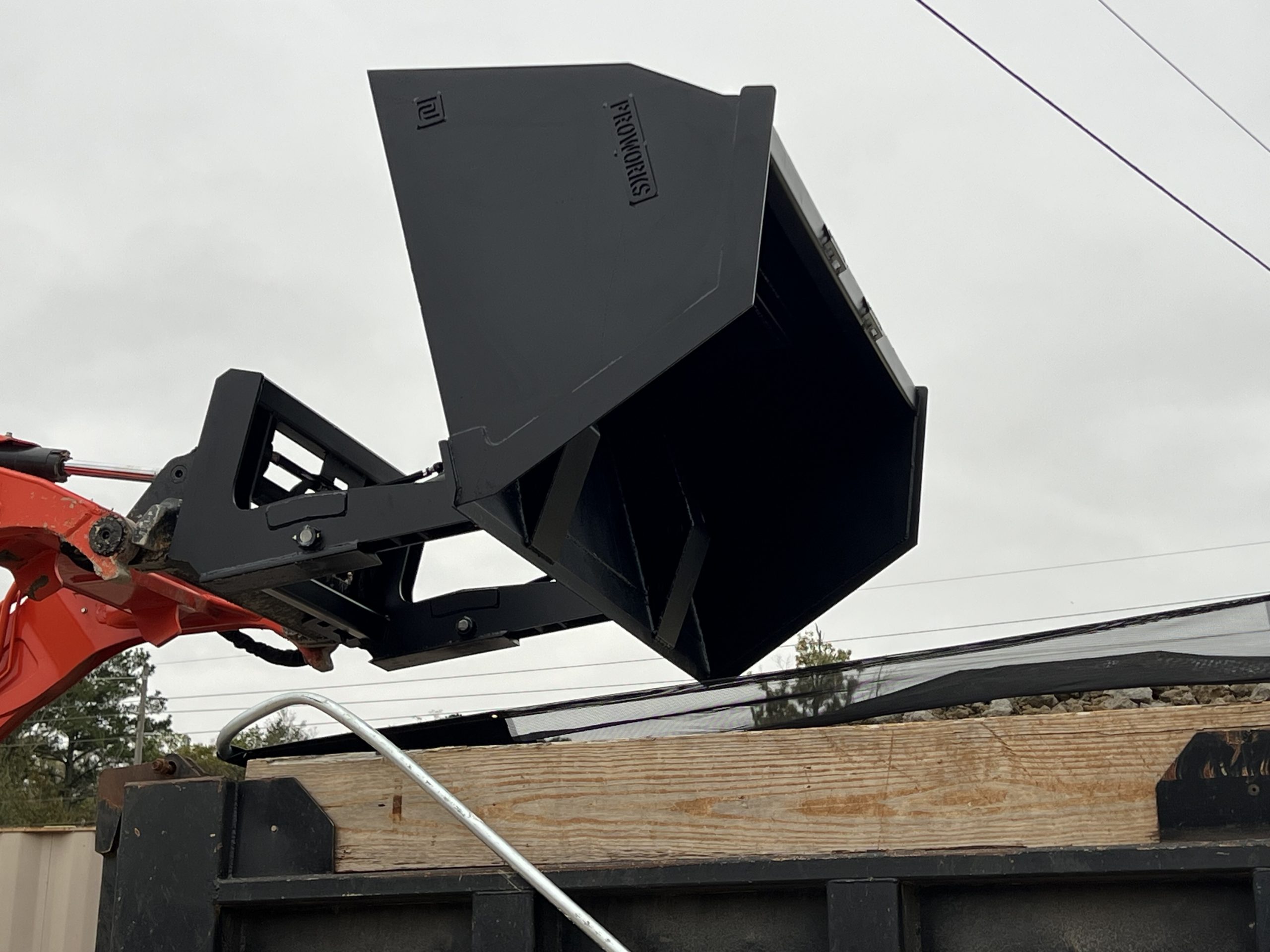 72″ High Front Dump Bucket Attachment Fits Skid Steer Quick Attach - Image 16