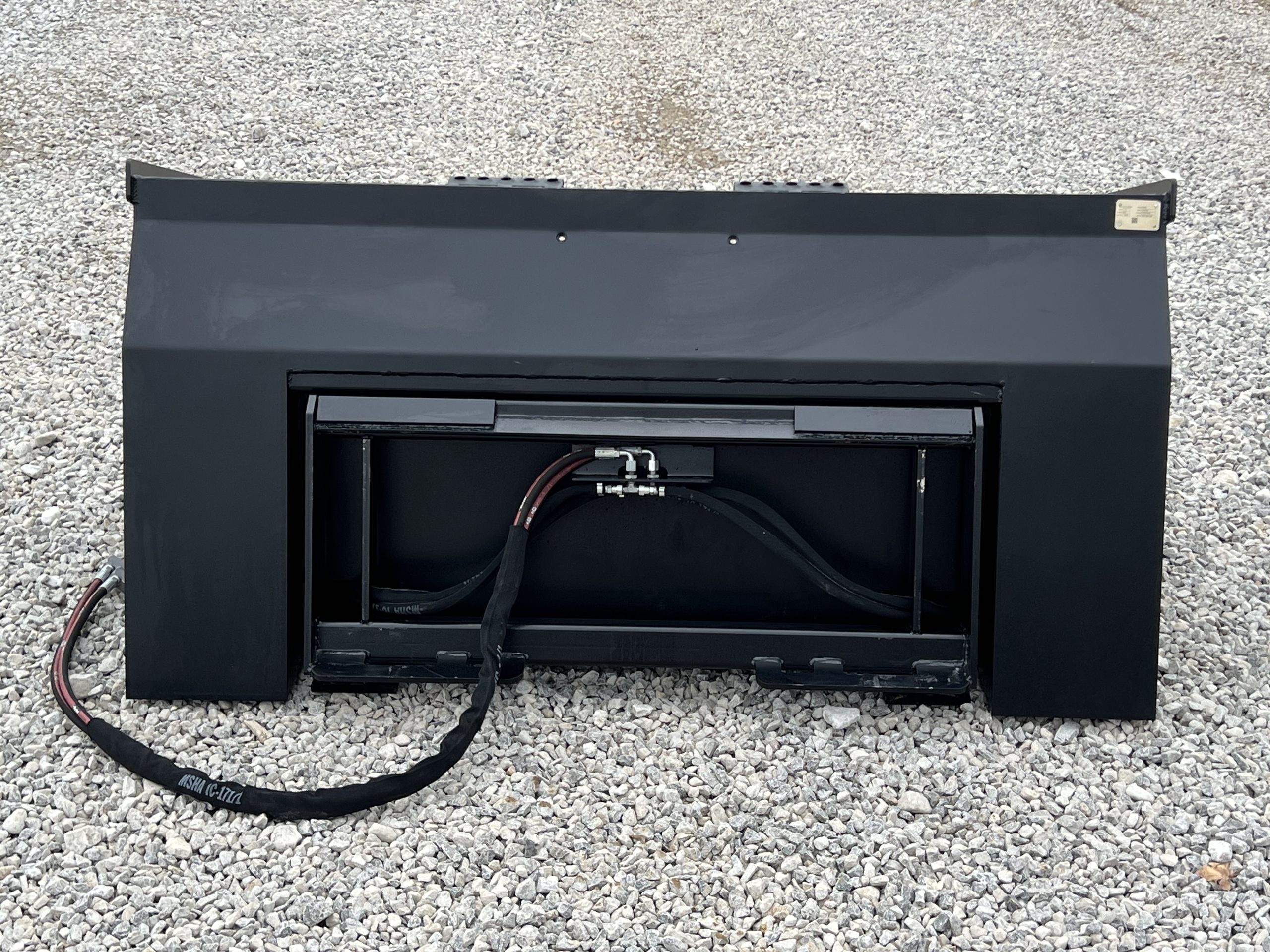 72″ High Front Dump Bucket Attachment Fits Skid Steer Quick Attach - Image 6