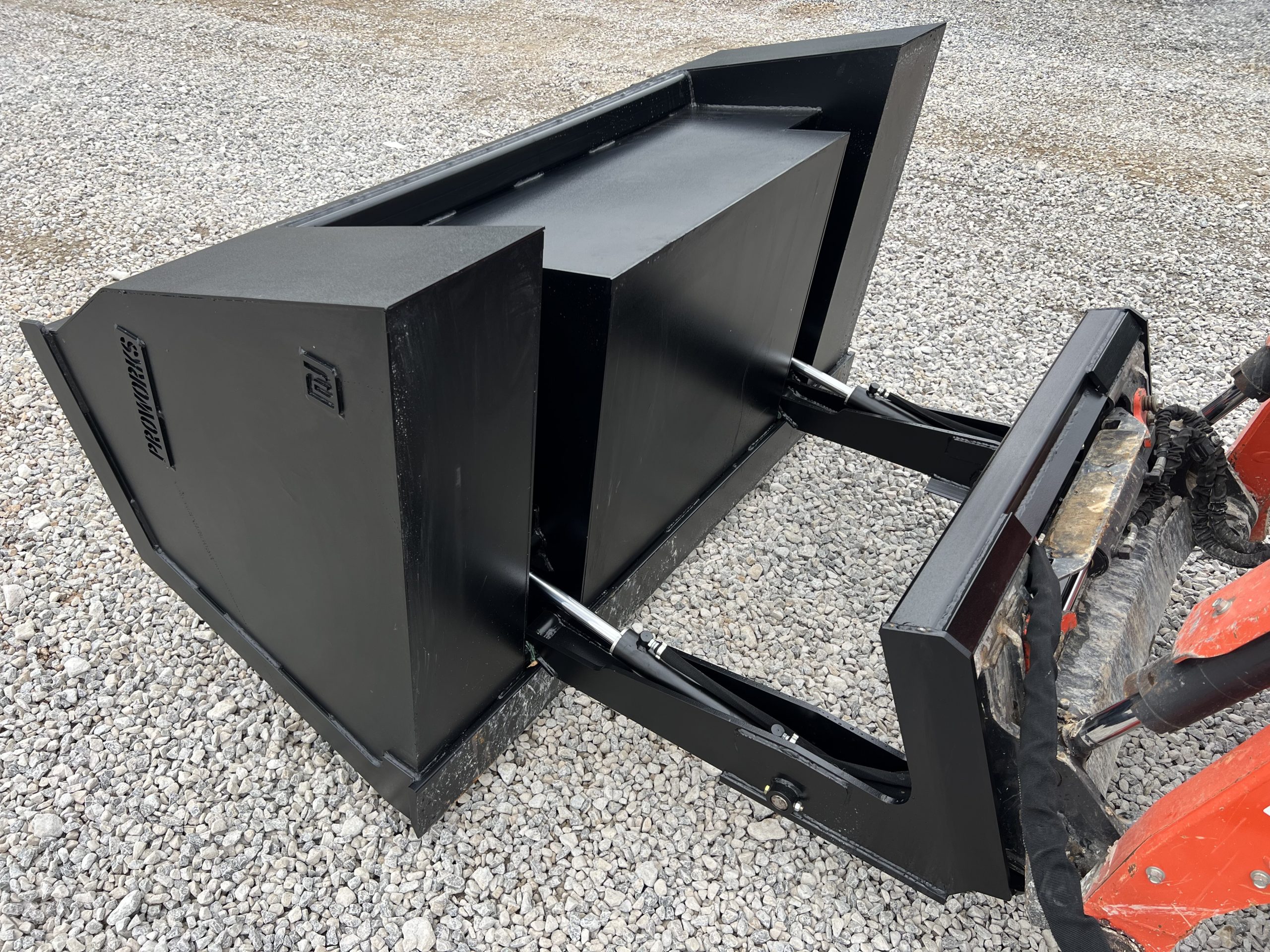 72″ High Front Dump Bucket Attachment Fits Skid Steer Quick Attach - Image 12
