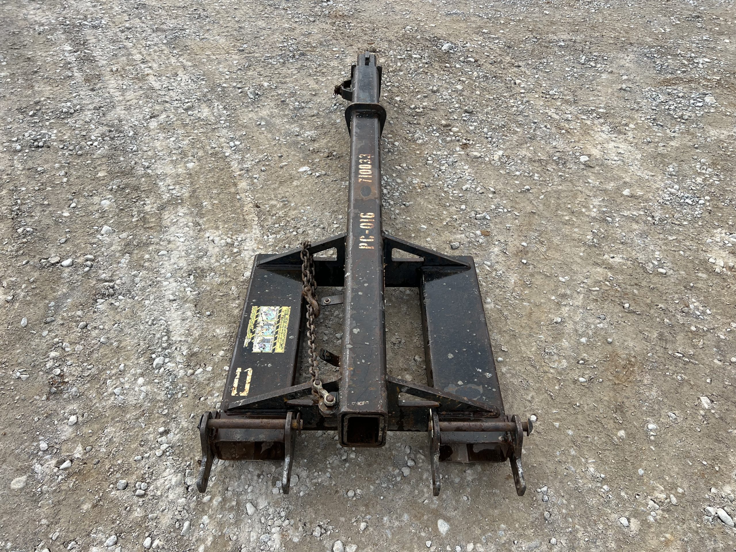 2015 Star Industries 1360B Telescoping Forklift Jib Attachment Fits Pallet Forks - Image 6