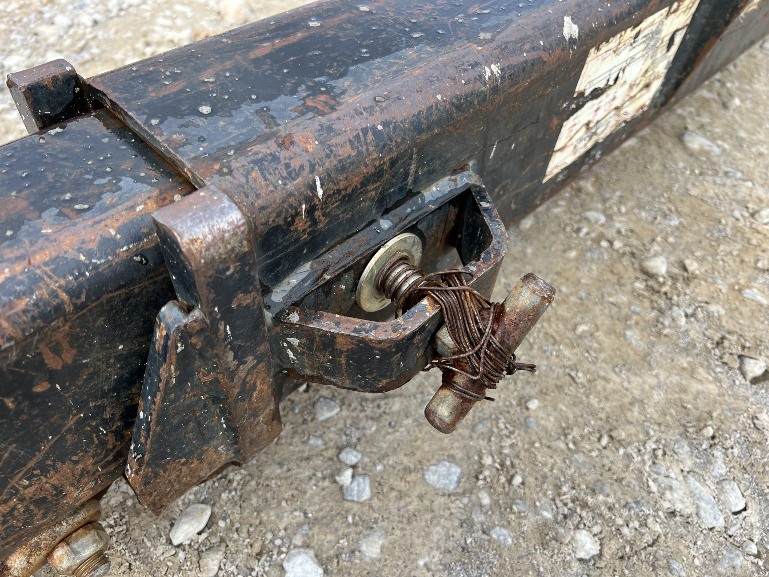 2015 Star Industries 1360B Telescoping Forklift Jib Attachment Fits Pallet Forks - Image 10