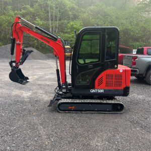 QNT50R AGT mini excavator 30hp Diesel engine