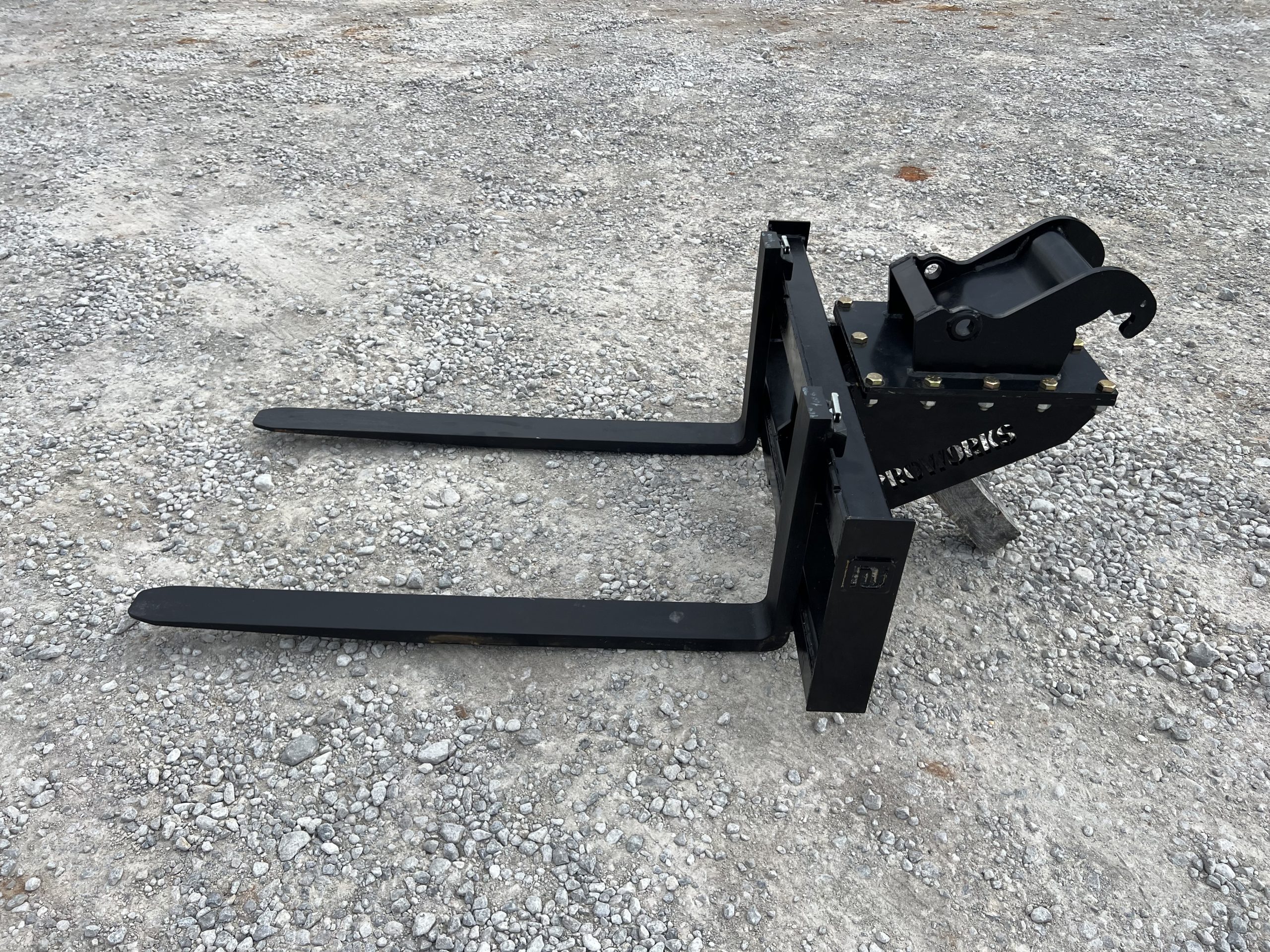 48″ 5,500 Pound Pallet Forks Attachment Fits Bobcat Quick X-Change Mini Excavator - Image 4