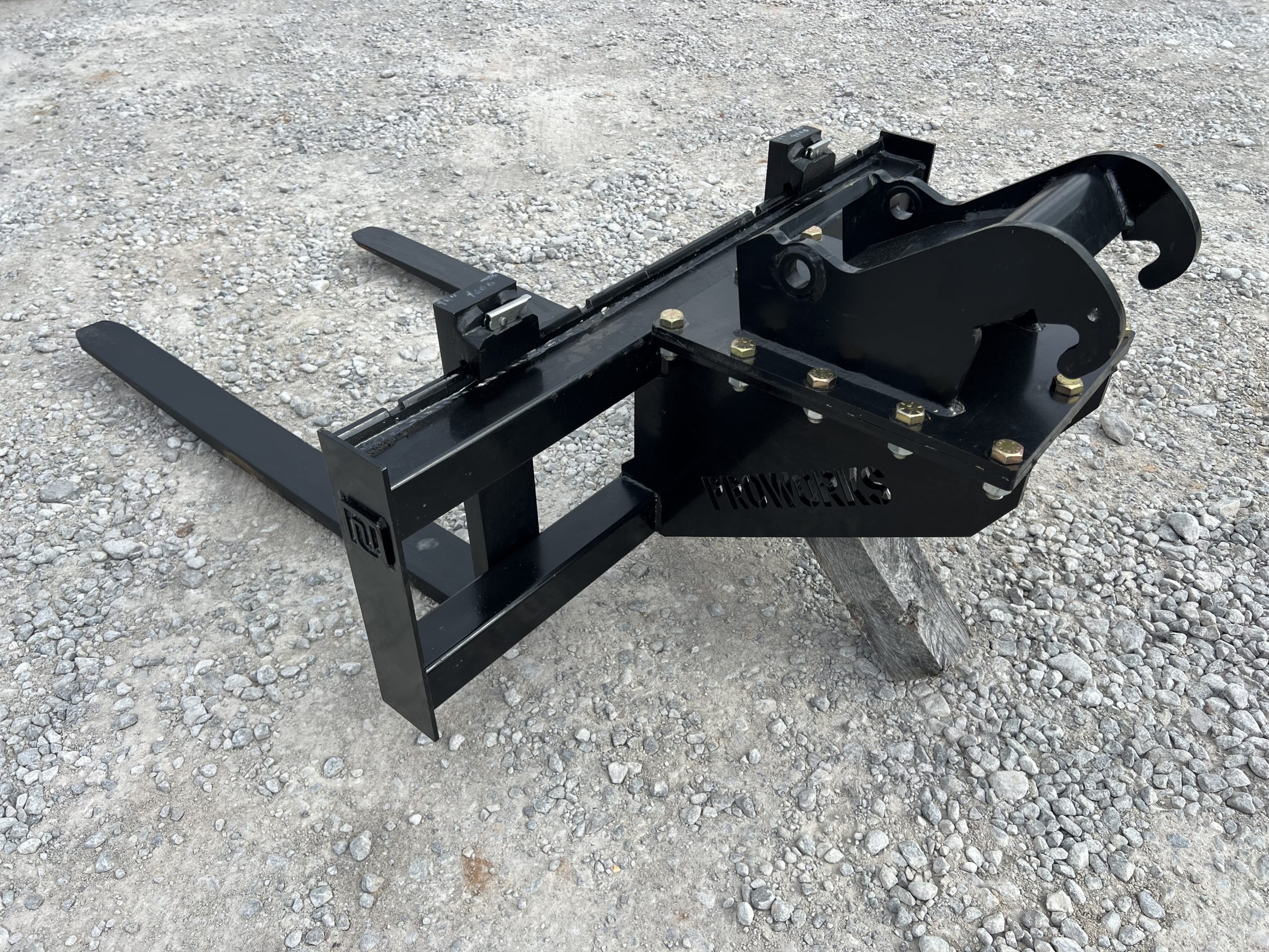 48″ 5,500 Pound Pallet Forks Attachment Fits Bobcat Quick X-Change Mini Excavator - Image 5