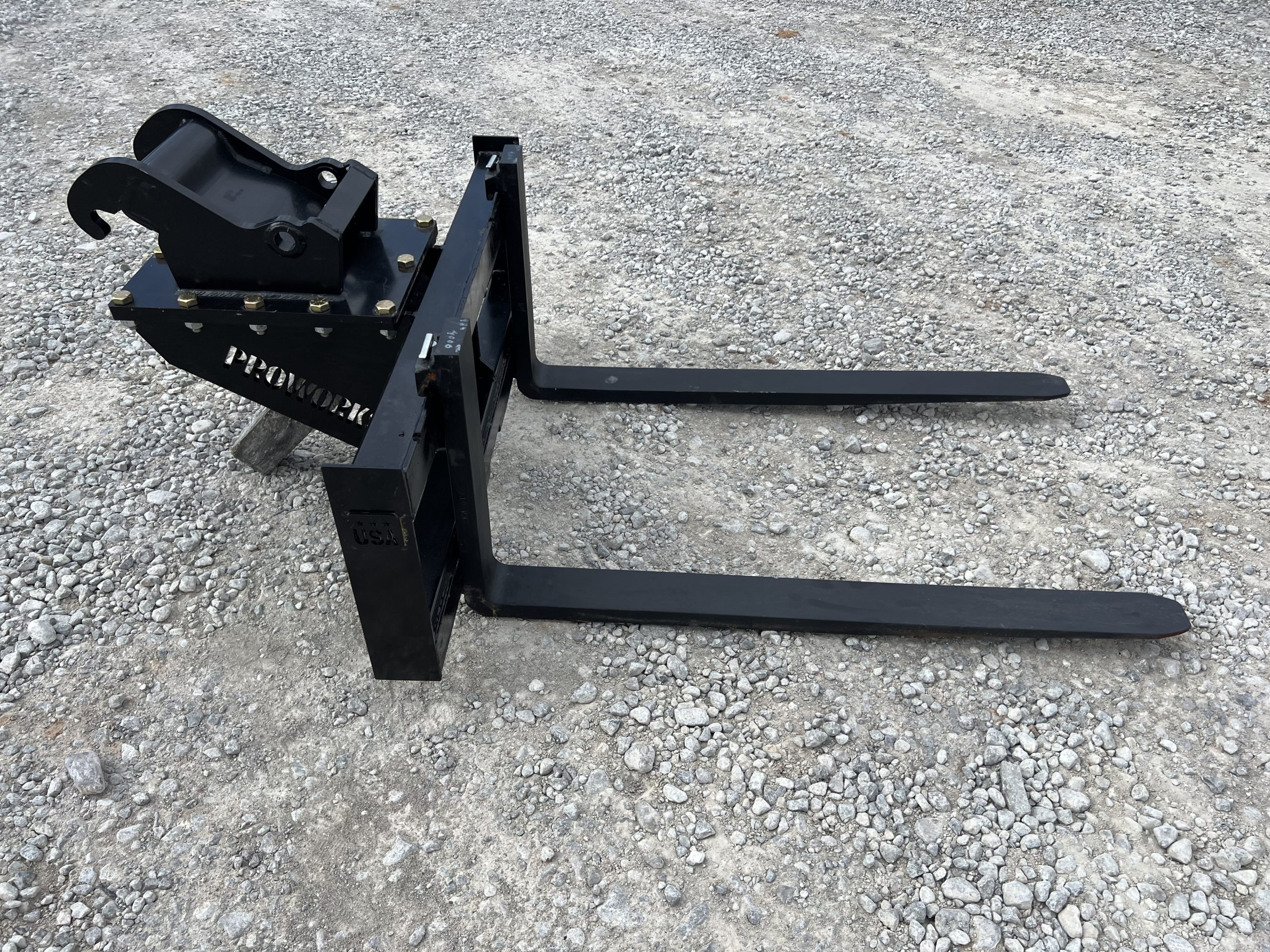 48″ 5,500 Pound Pallet Forks Attachment Fits Bobcat Quick X-Change Mini Excavator - Image 8