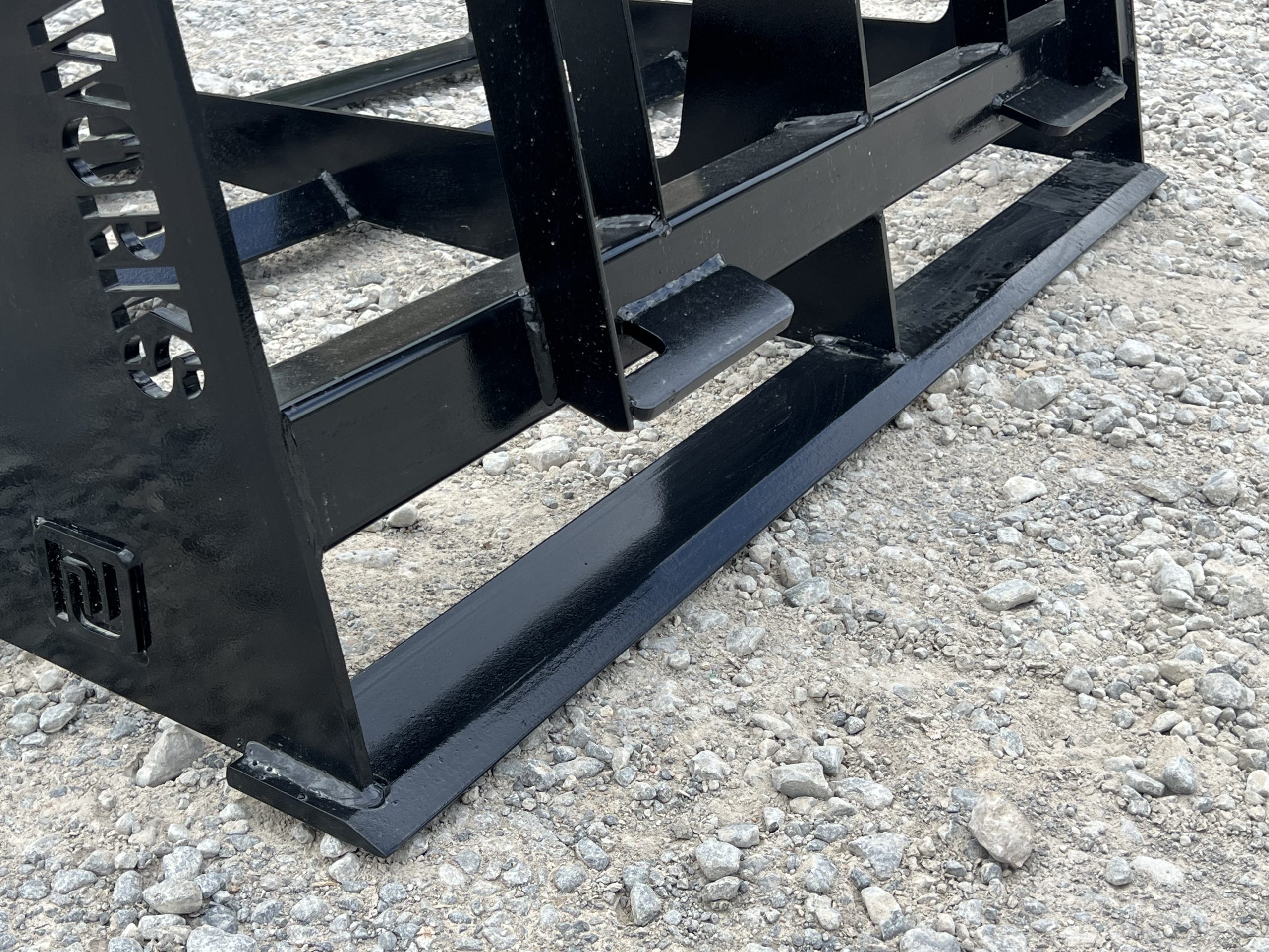 54″ Land Plane Grading Leveler with Cutting Edge Fits Bobcat MT Skid Steer - Image 10