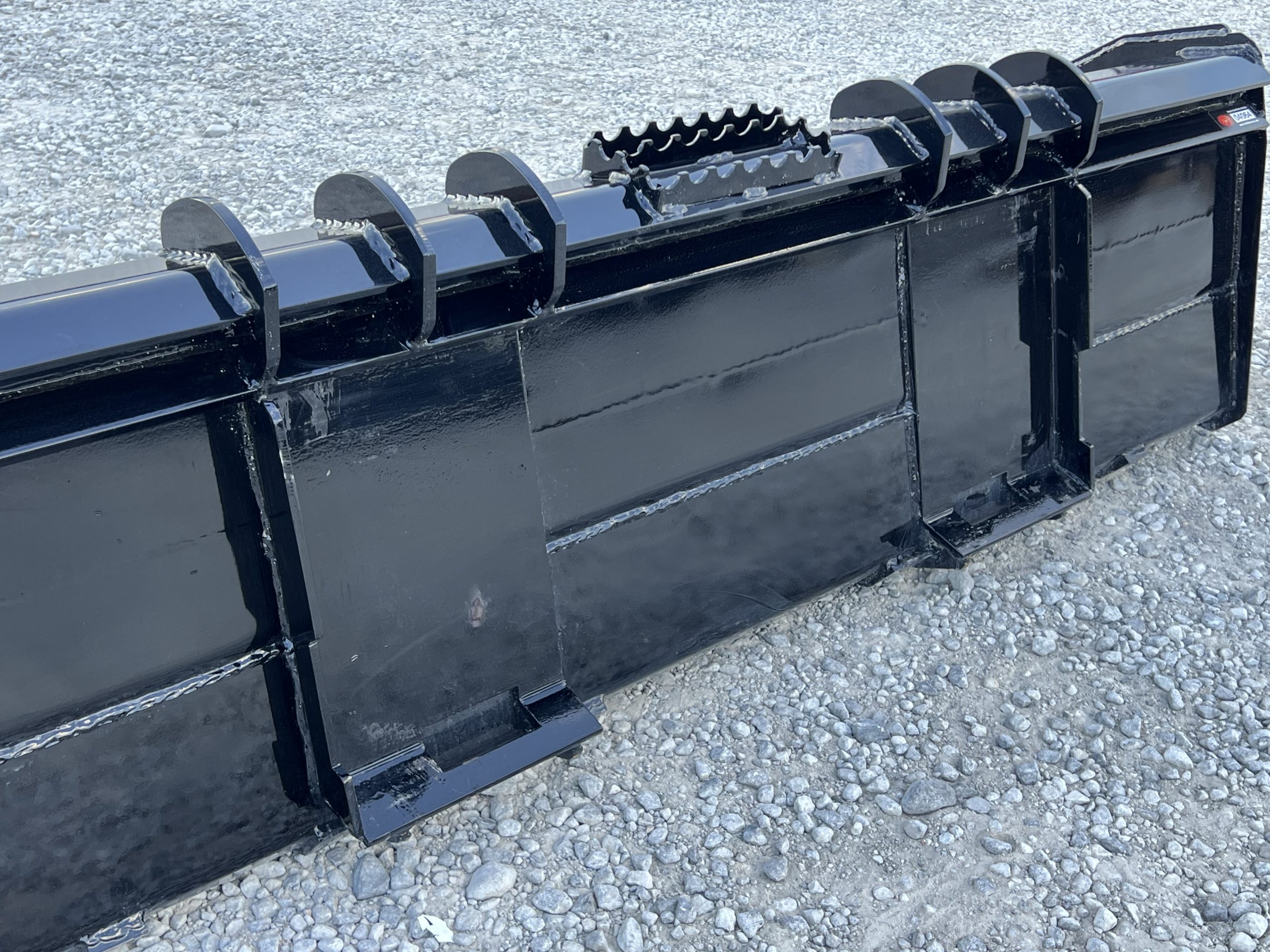 XHD 84″ Severe Duty Smooth Bucket with Bolt On Cutting Edge Fits Compact Track Loader - Image 12