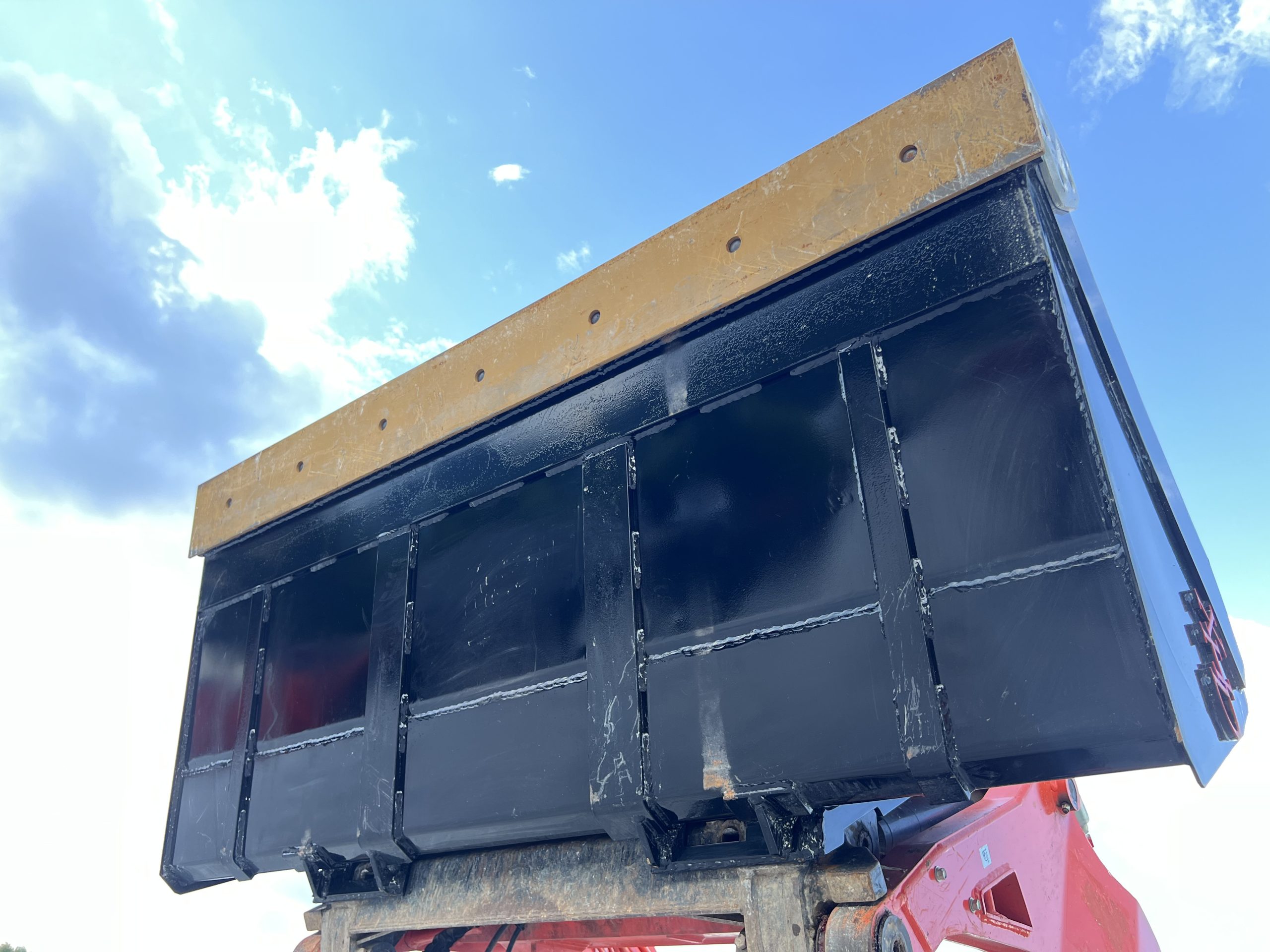 XHD 84″ Severe Duty Smooth Bucket with Bolt On Cutting Edge Fits Compact Track Loader - Image 16