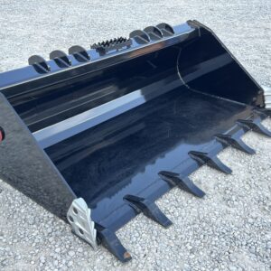XHD 73″ Severe Duty Tooth Bucket with Side Cutters Fits Compact Track Loader
