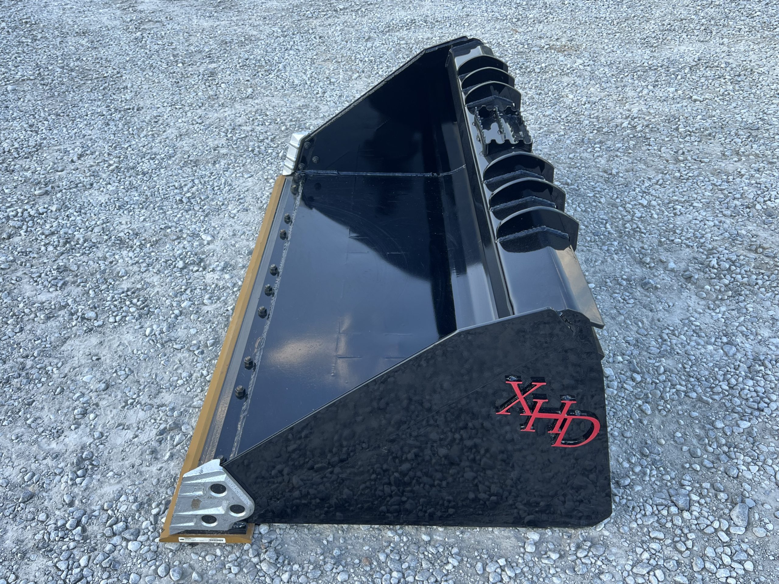 XHD 73″ Severe Duty Smooth Bucket with Bolt On Cutting Edge Fits Compact Track Loader - Image 8
