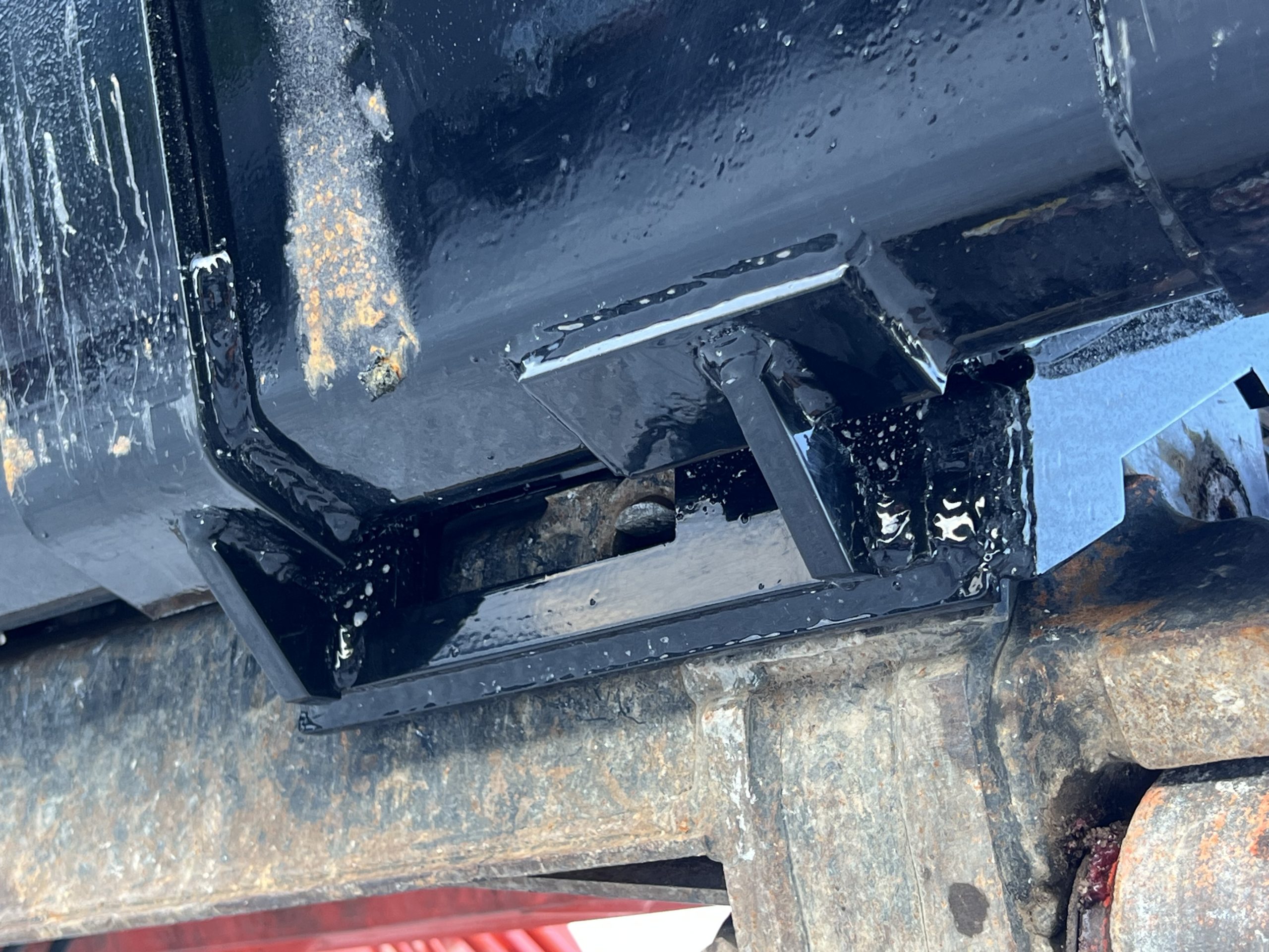 XHD 73″ Severe Duty Smooth Bucket with Bolt On Cutting Edge Fits Compact Track Loader - Image 16