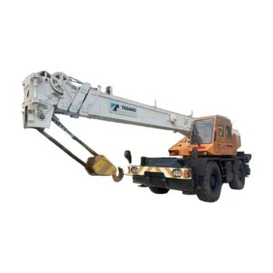 Tadano 25 tons crane